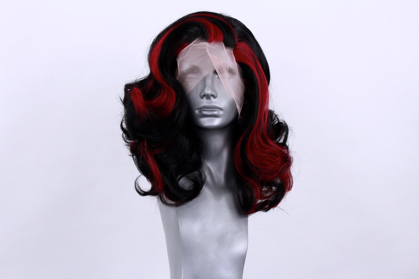 Marilyn- Black Widow