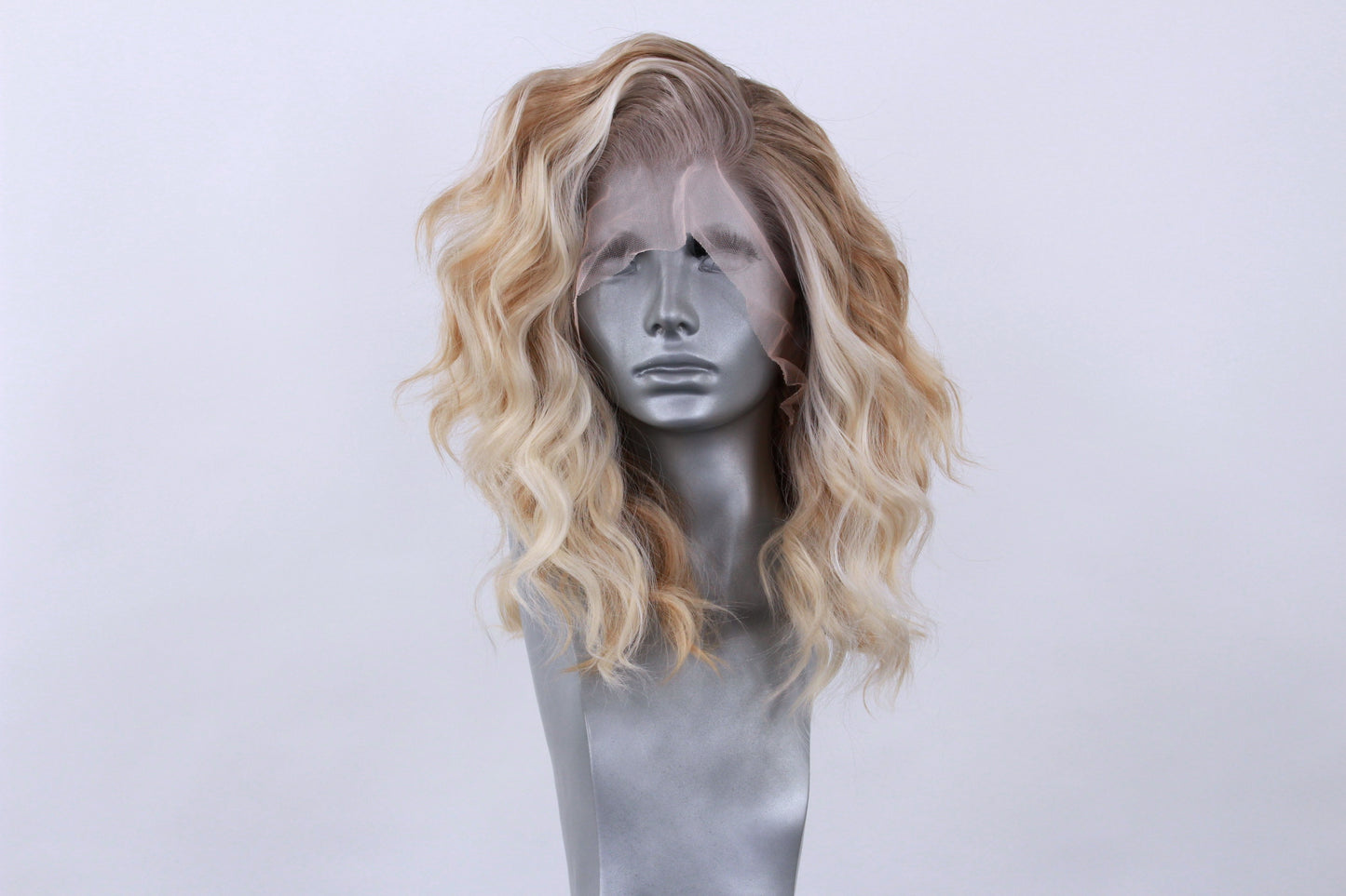 Elle- Winter Blonde