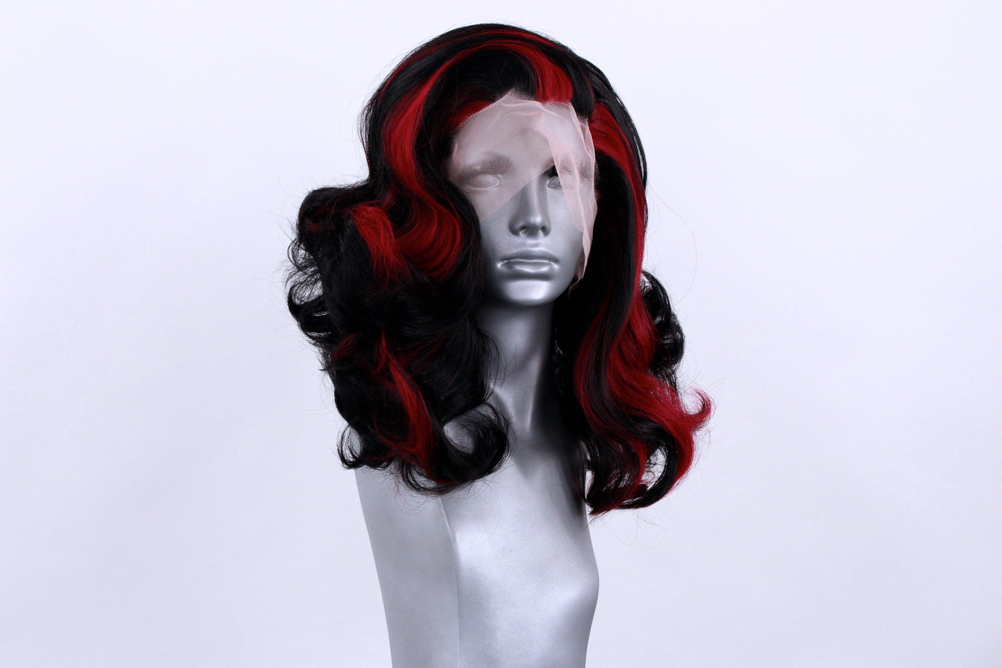 Marilyn- Black Widow