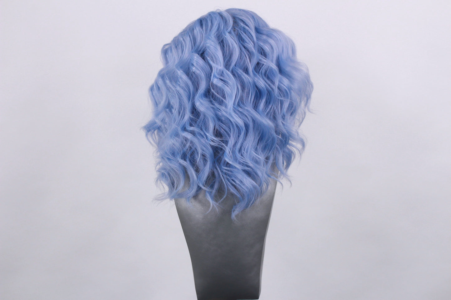 Elle- Glacier Blue