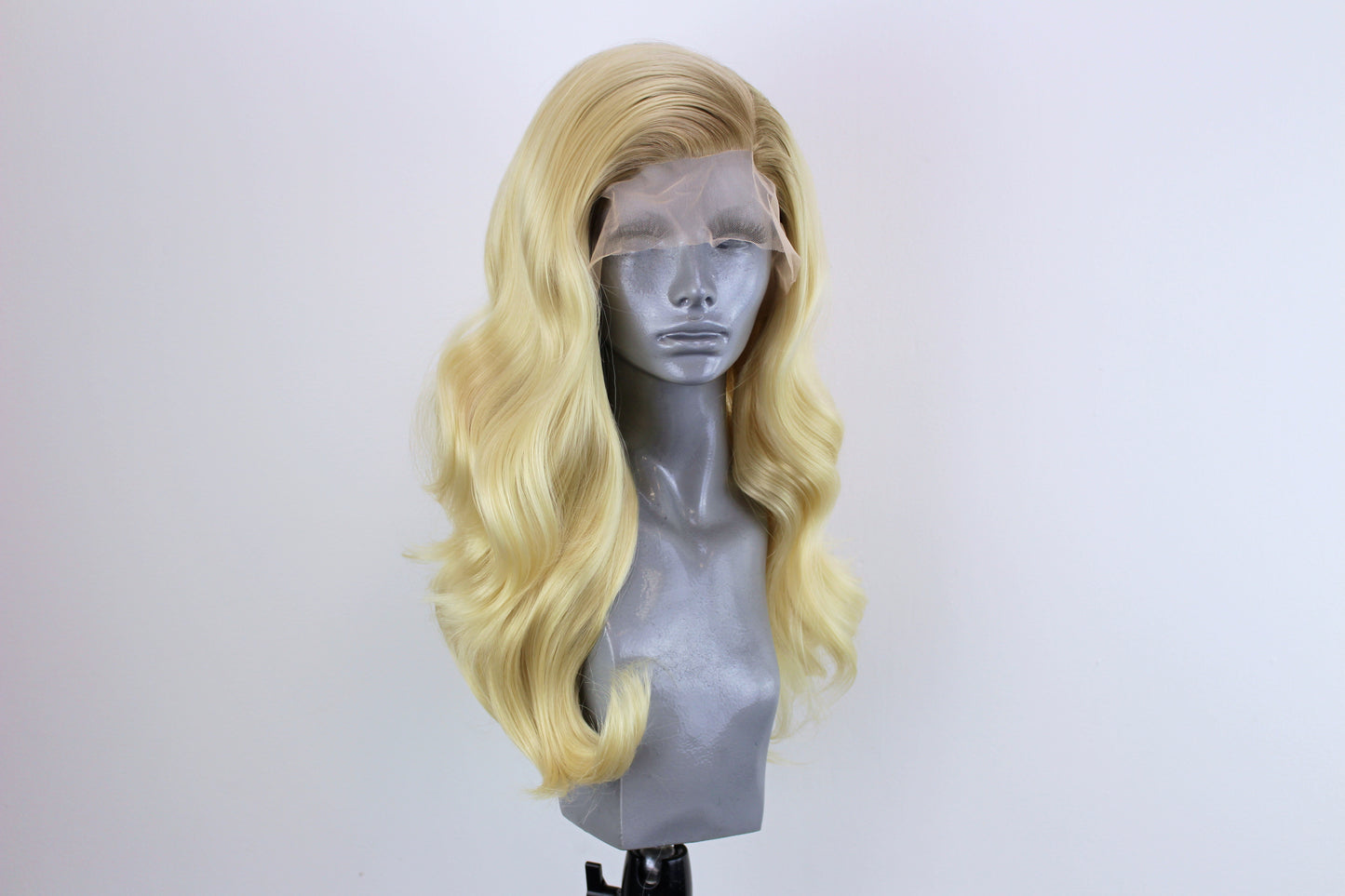 Kameron- Light Rooted Blonde