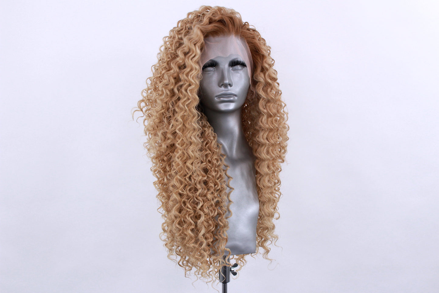 Mae- Shadow Rooted Sandy Blonde