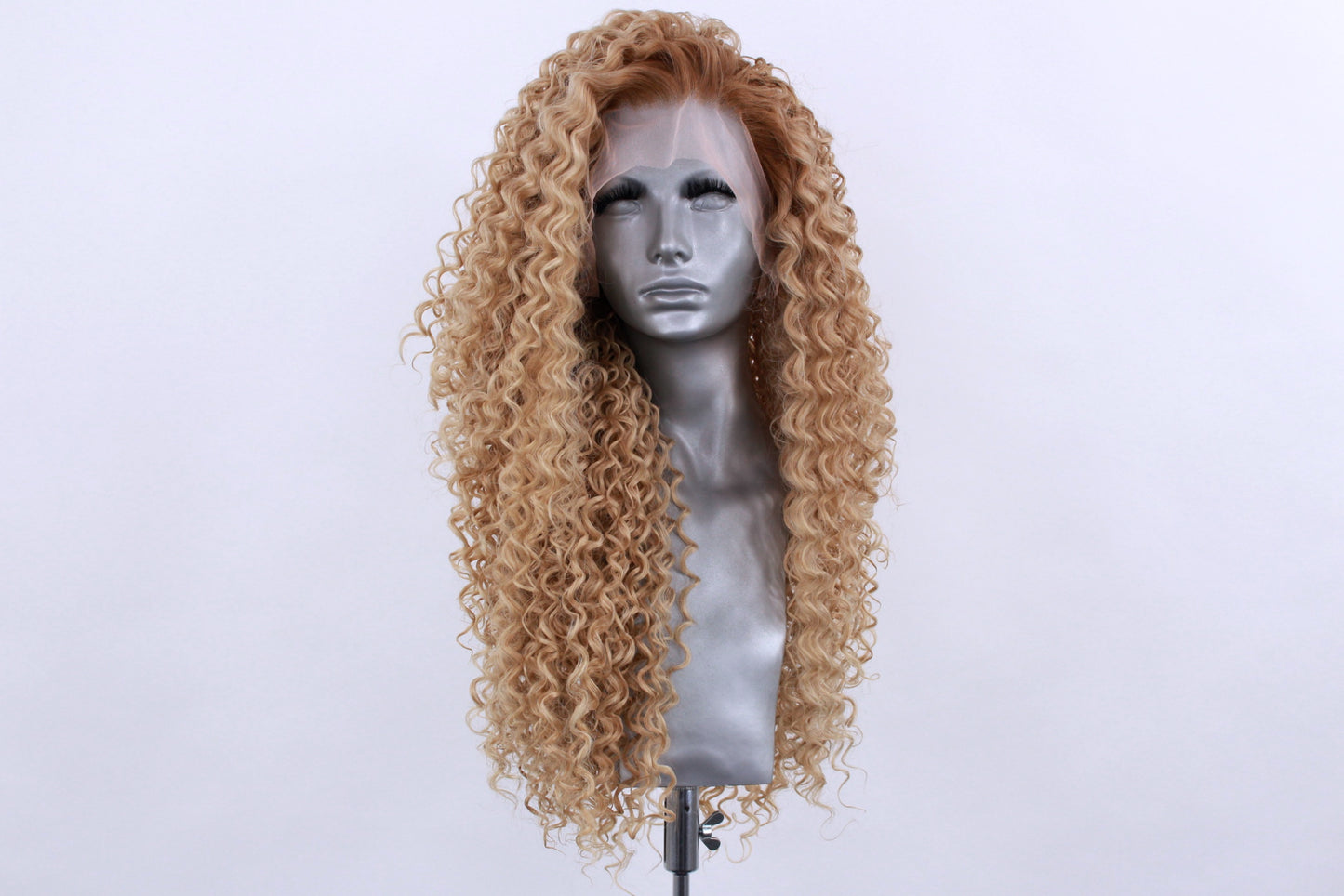 Mae- Shadow Rooted Sandy Blonde