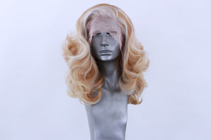 Marilyn- Champagne