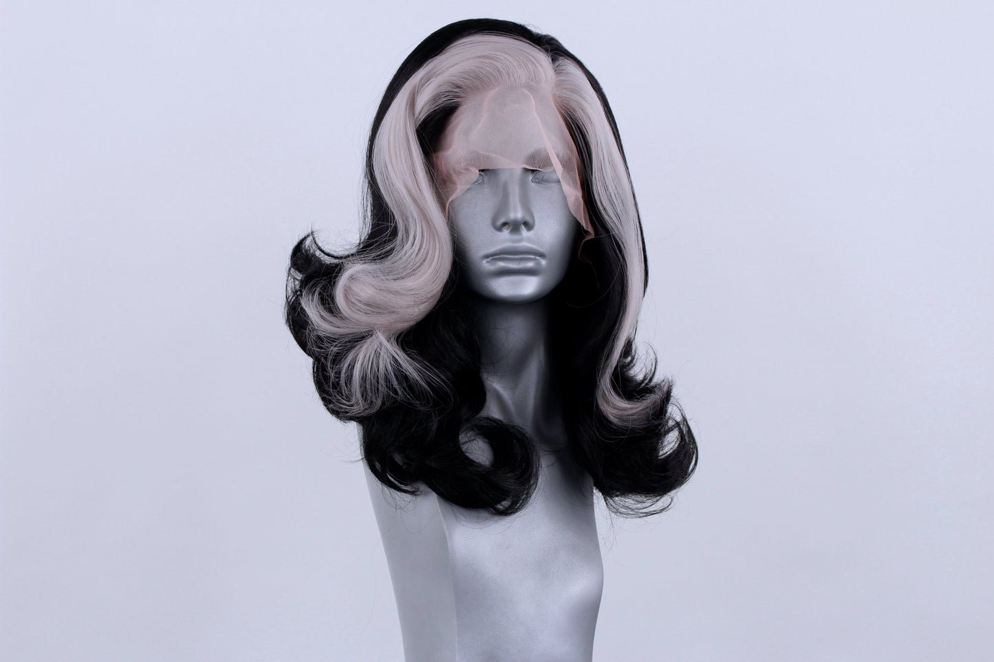 Marilyn- Black Steel